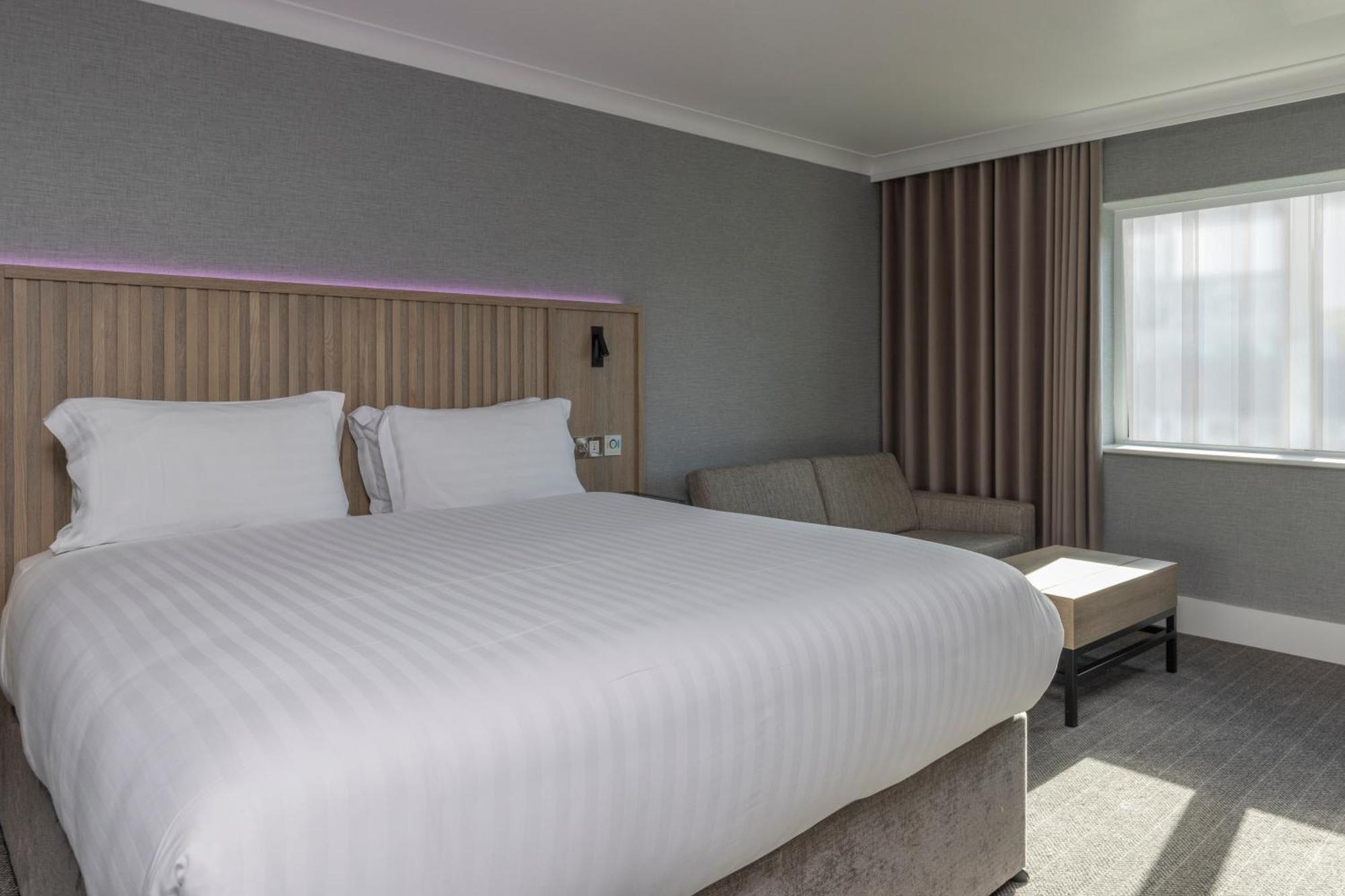 Best Western Plus The Quays Hotel Шефилд Екстериор снимка