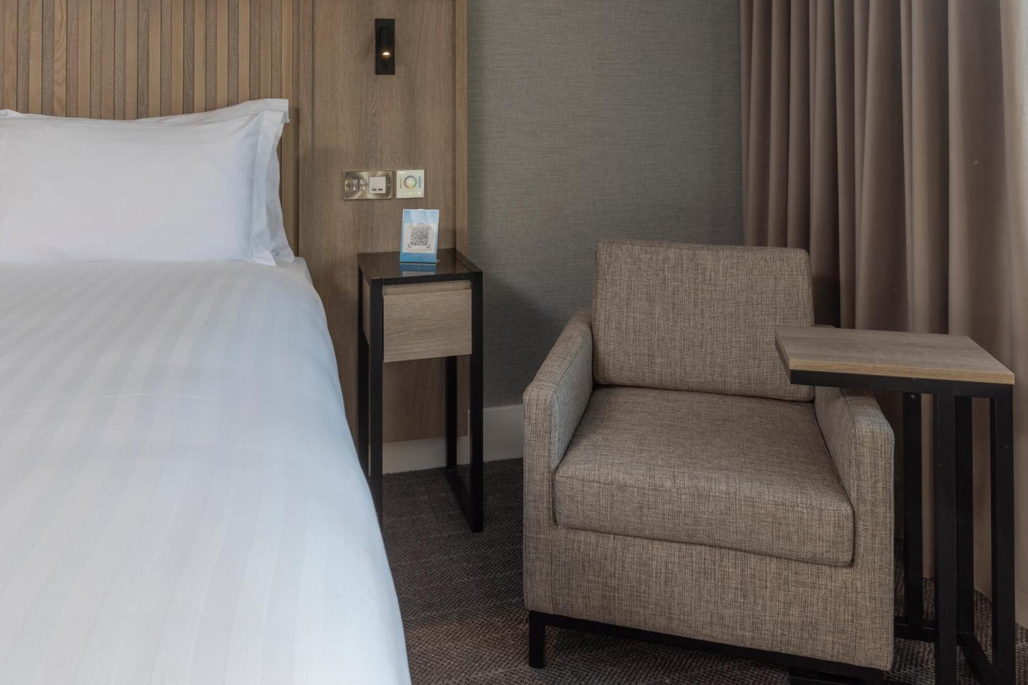 Best Western Plus The Quays Hotel Шефилд Екстериор снимка