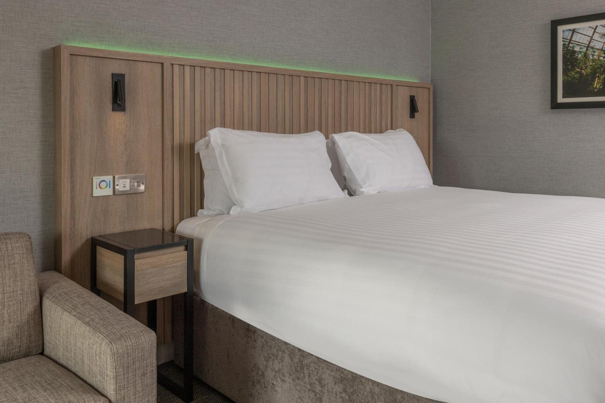 Best Western Plus The Quays Hotel Шефилд Екстериор снимка